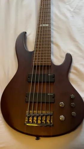 Baixo ESP LTD D-6 6 Cordas Ativo Impecável c/ Bag