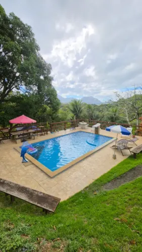 Chácara à Venda em Guarapari/ES 5.000 m² com Piscina e Lagoa