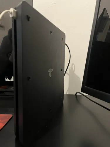 PS4- slim pra sair hoje
