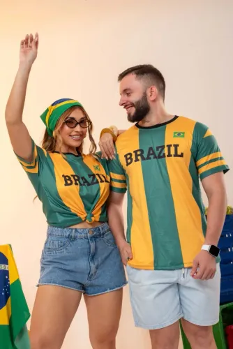 Kit Casal camisa Brasil Personalizada