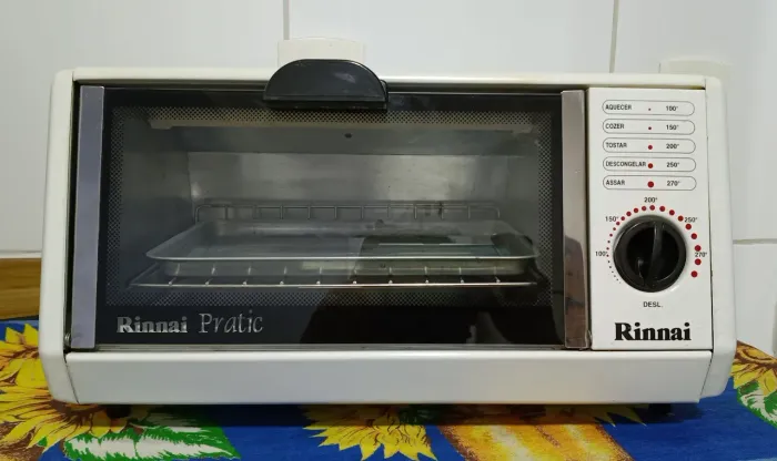 Forno, elétrico Rinnai 3,5 litros 800W 127V impecável