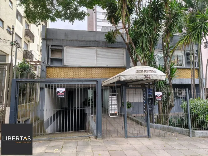 Sala Comercial no bairro Petrópolis DESOCUPADA