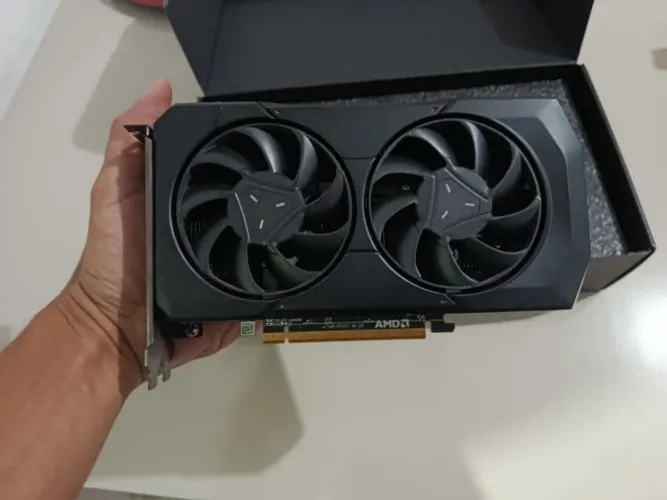 Rx 7600
