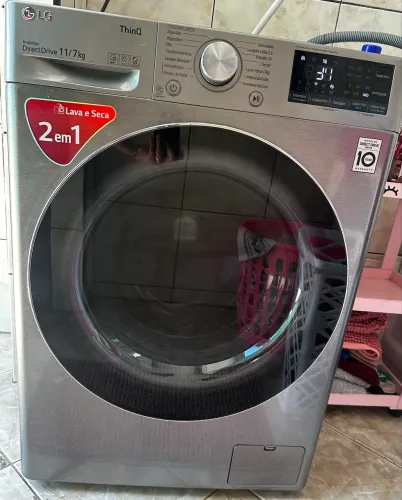 Lava e Seca LG ThinQ 11kg / 7kg - Excelente estado