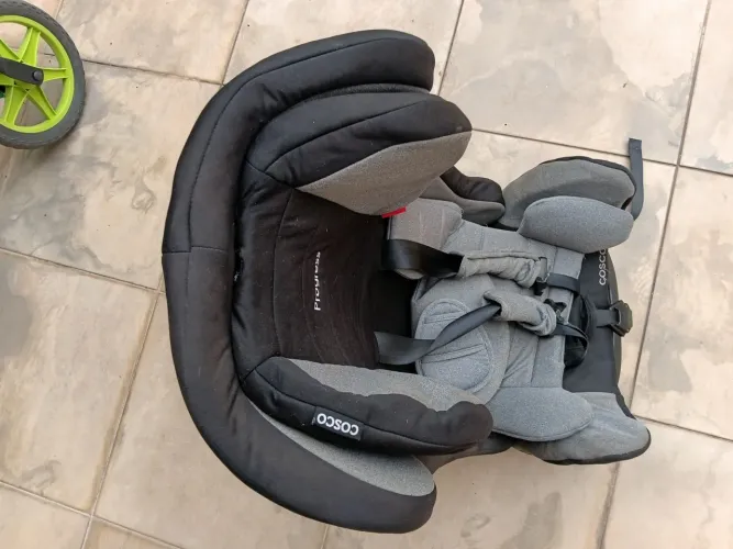 Cadeirinha de bebê conforto 