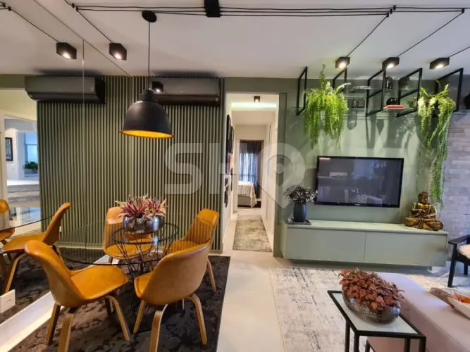 Vende-se lindo apartamento todo mobiliado na Vila Madalena.