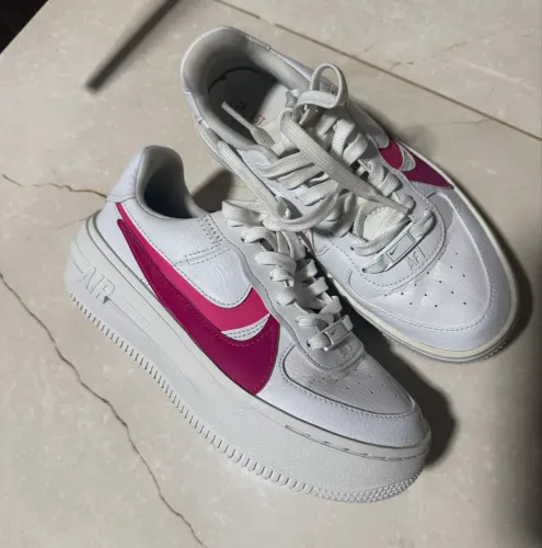 Tênis Nike feminino