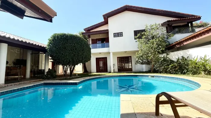 Casa com 4 dormitórios à venda, 465 m² por R$ 2.490.000 - Condomínio Granja Olga II - Soro