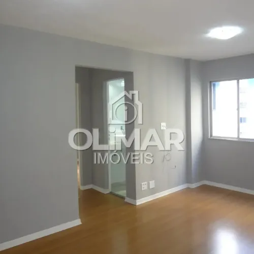 Apartamento ótima localização   no  Centro de São Gonçalo  oferece fácil acesso a transpor