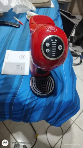 Cafeteira Nescafé Dolce Gusto Gênio S Plus Arno