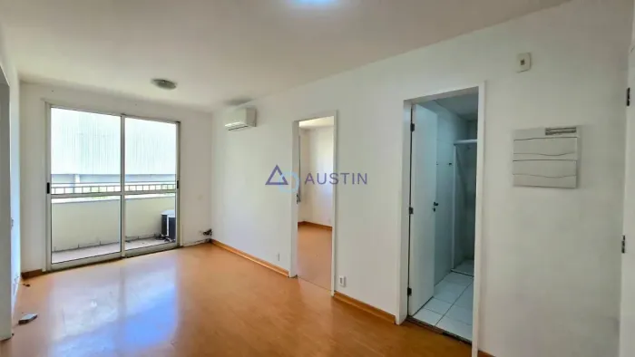 LOCAÇÃO!! Apartamento 40 m² Moderno com 1 Dorm e Sacada na Pompéia com Lazer de Clube e Ex