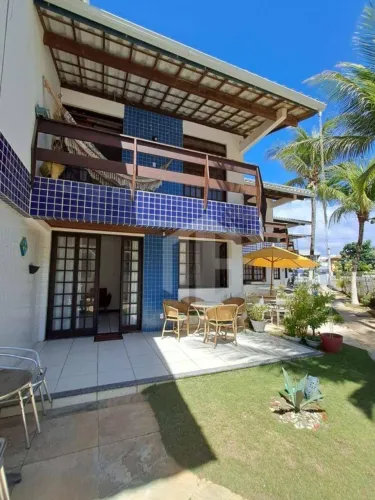 Village Beira-Mar na Praia do Flamengo para Temporada  3 Quartos com Piscina | Carnaval Sa