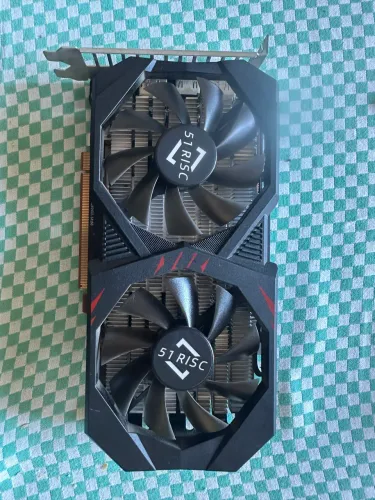 Placa radeon 6600