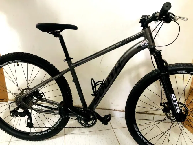 Bicicleta South Legend Aro 29 - 9v (Estado de Zero) - Quadro 19