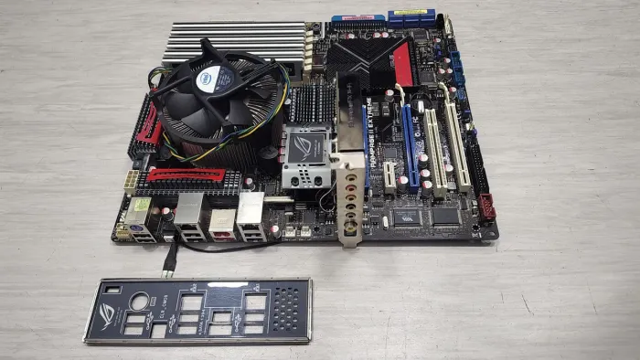 Kit Asus ROG I7 12GB Ram Rampage II EXTREME 