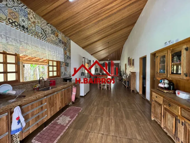 Chácara à Venda - 2.180m² - Bairro Cajuru - SJCampos/SP