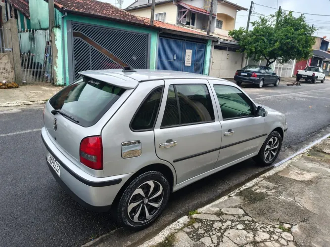 Volkswagen Gol Geração III Sport 1.0 MI 16V Gasolina Mec. 4P 2002