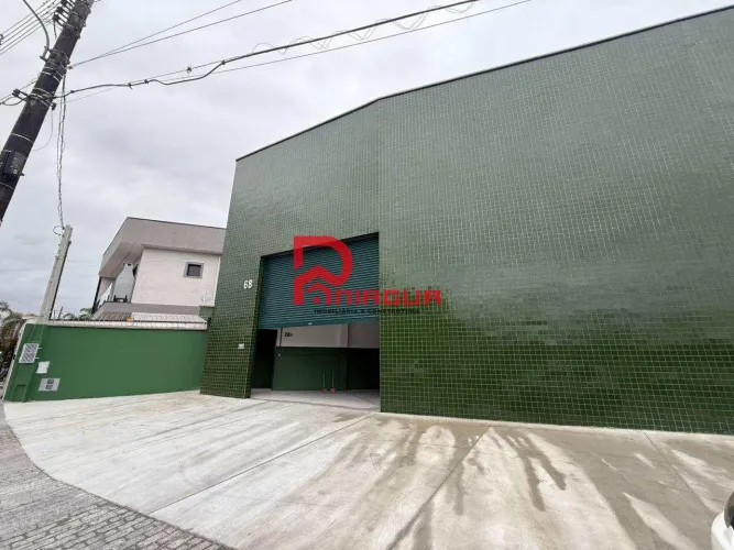 Galpão, Caiçara, Praia Grande - R$ 750 mil, Cod: 9158