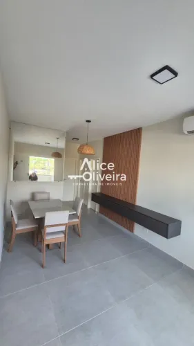 Apartamento à Venda com 2 quartos, 1 banheiro, 1 vaga e 65m² por R$ 330.000