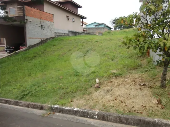 Terreno à venda no condomínio Terras de São Francisco, Vinhedo - SP
