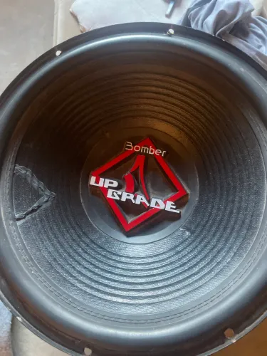 Vendo auto falante 