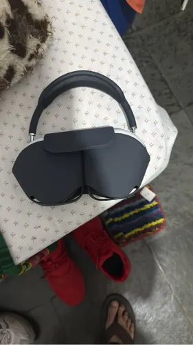 AirPods Apple