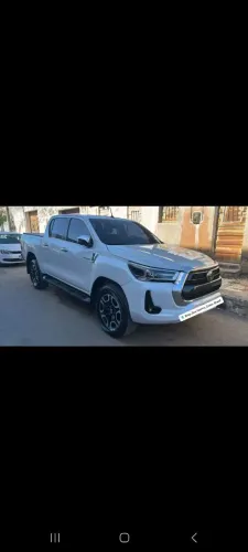 Toyota Hilux CD SRX 4X4 2.8 TDI 16V Diesel Aut. 2023