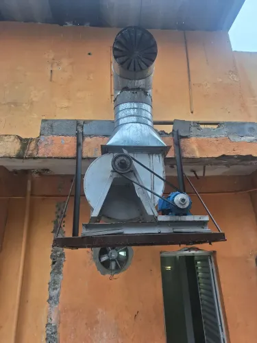 EXAUSTOR DE COZINHA INDUSTRIAL 