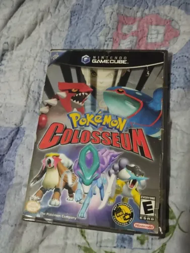 Pokémon Colosseum - GameCube (CAPA DANIFICADA)