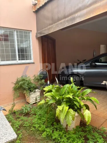 Venda de Casas / Padrão na cidade de São Carlos