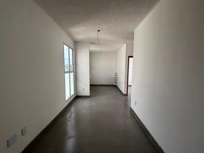 Apartamento com 02 quartos no Condomínio Luz do Sol.