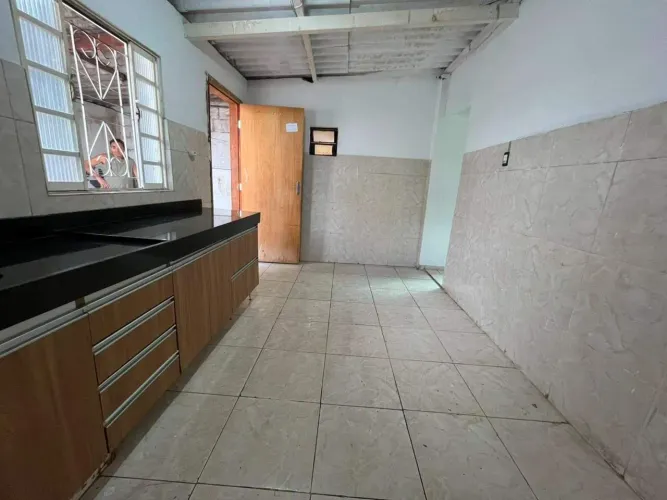 Casa para aluguel - Brasil Industrial, 3 quartos - Belo Horizonte