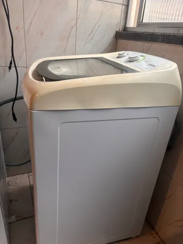 Vendo máquina de lavar com defeito