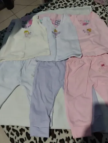 Roupas de bebê 