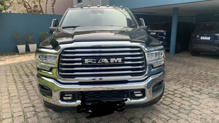 Ram 3500 Limited Longhorn 6.7 TB CD Diesel 2024