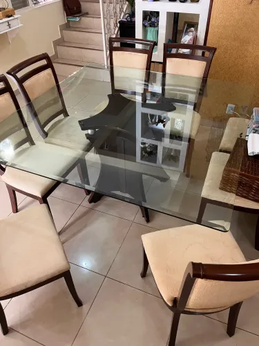 Mesa de jantar - 8 lugares 