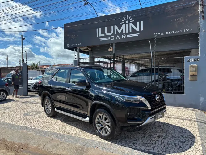 Toyota Hilux SW4 SRX 4X4 2.8 TDI 16V Dies. Aut. 2022