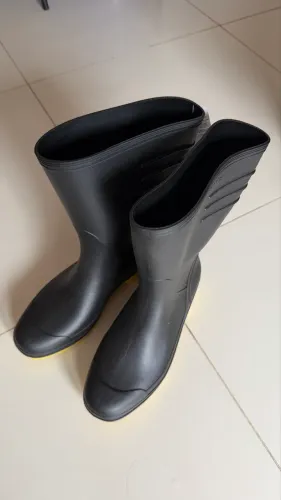 Bota de borracha impermeável - Vonder.