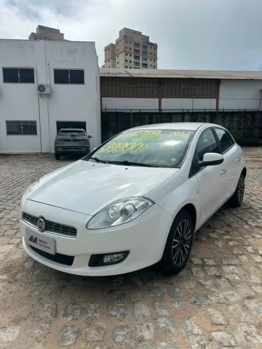 Fiat Bravo Essence 1.8 Flex 16V 5P 2014