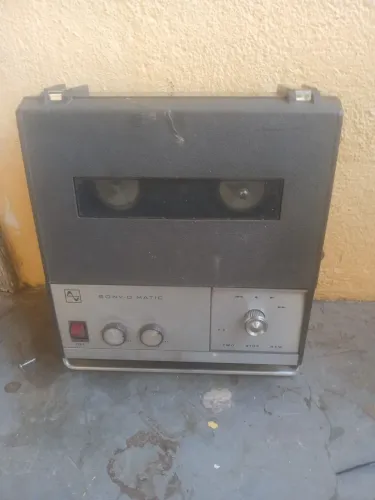 12Gravador antigo Sony