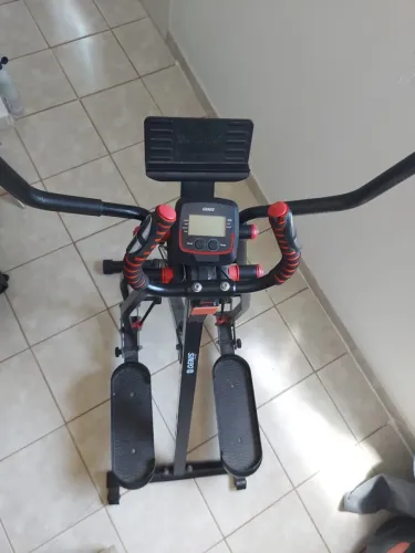 Bicicleta Ergométrica Genis