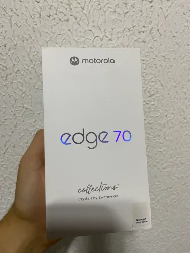 Motorola Edge 70 5G Swarovski 512gb 12gb Ram Lacrado Garantia