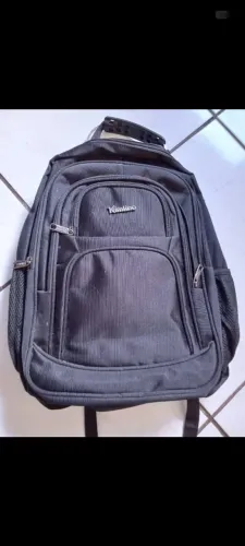 VENDO MOCHILA REFORCADA NOVA