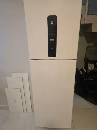Geladeira Electrolux IF45 ( 410 L ) - Super Conservada!