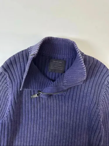 Suéter Calvin Klein com Gola Alta