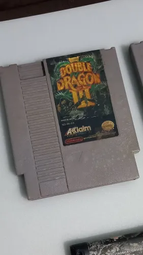 Fitas de vídeo game antigo nintendinho 