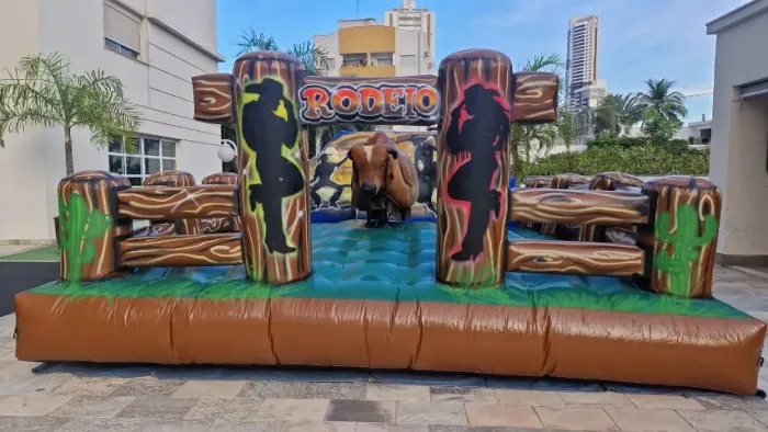 Locação de Touro Mecânico