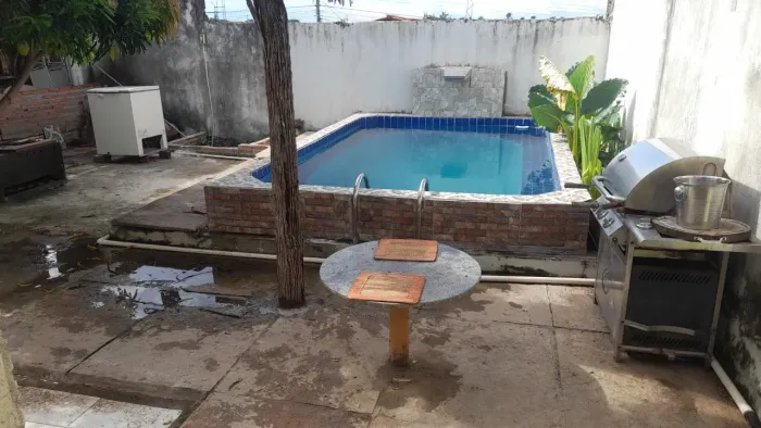 Casa a venda 