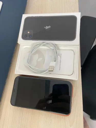 iphone 11 64GB