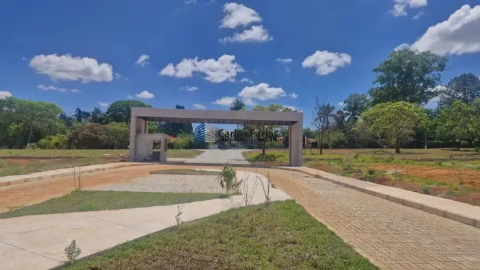 Lote em Condomínio Fechado para Venda em Brasília, Park Way